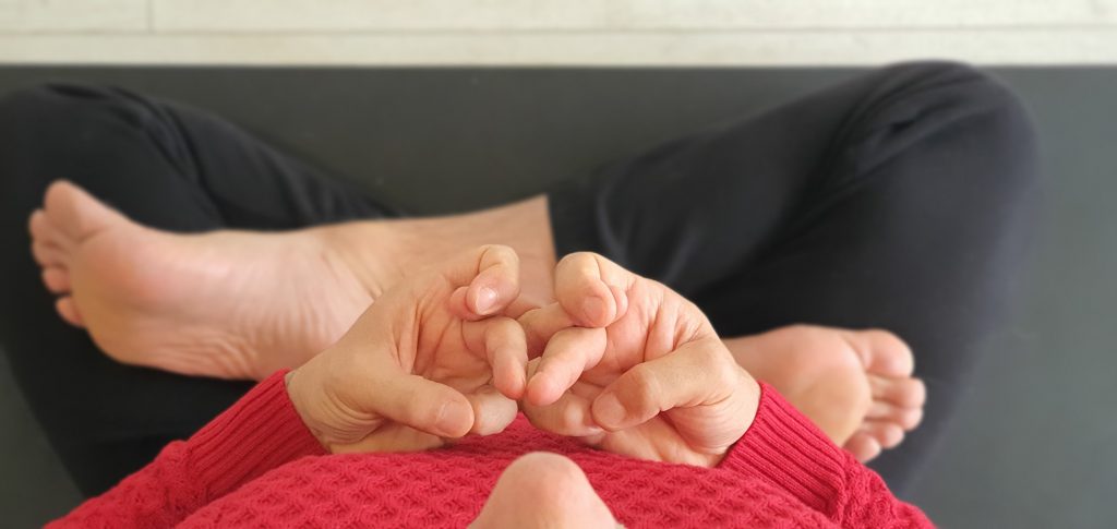 dargye meditando