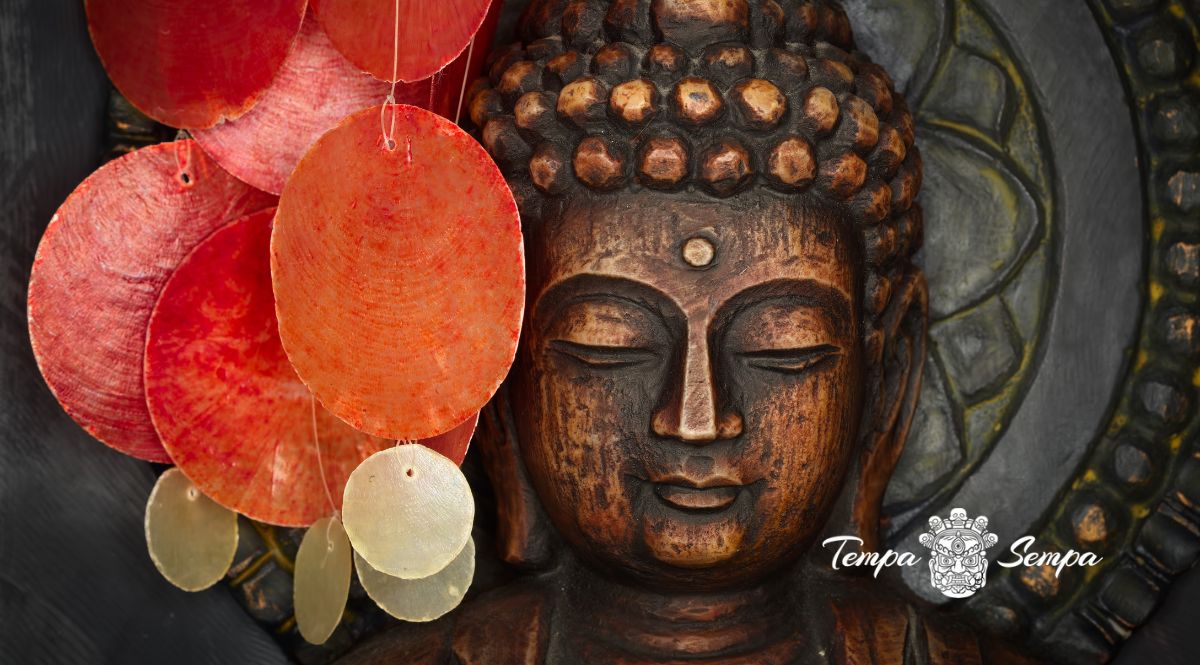 la vida del buda es un ejemplo semejante al de cristo