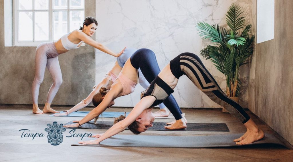 formaciones de yoga en tempa sempa
