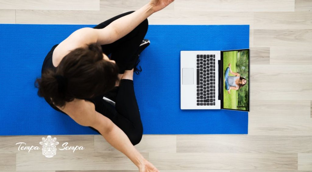 las clases con yoga y meditación son más completas