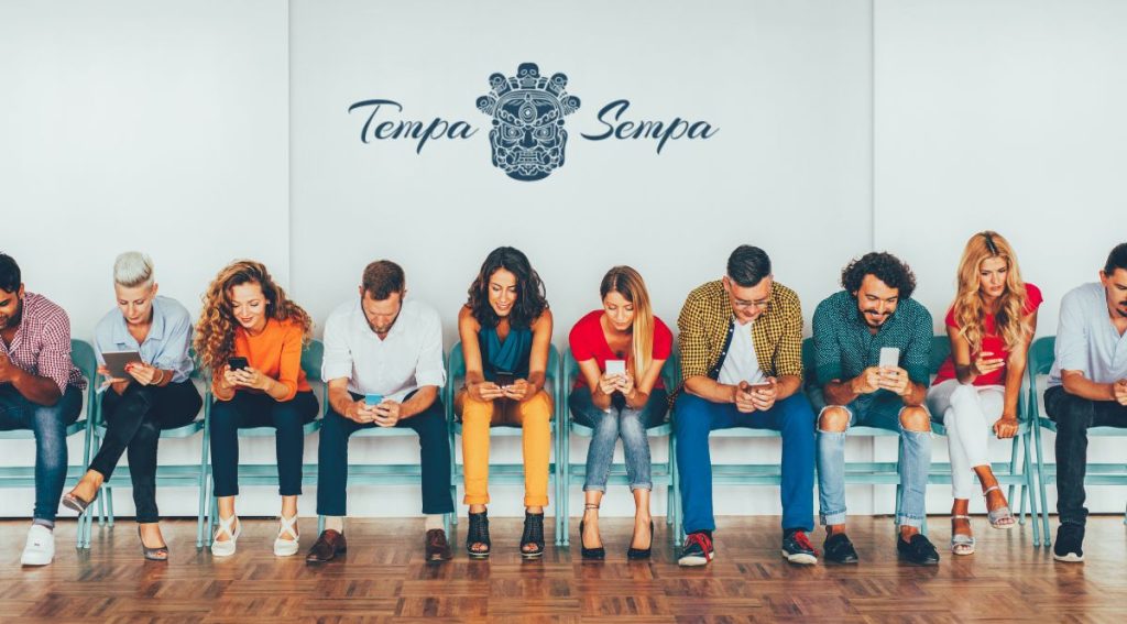 navegar por internet con el movil es una adicción