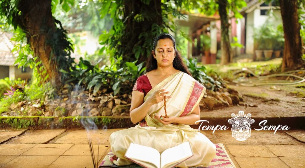 La práctica de la religión forma parte de la cultura India contemporánea