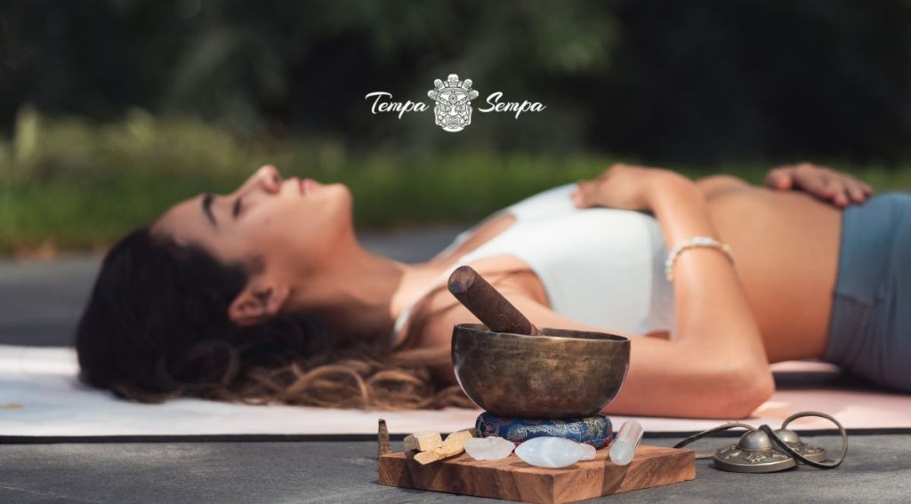 postura de yoga al acabar la sesión